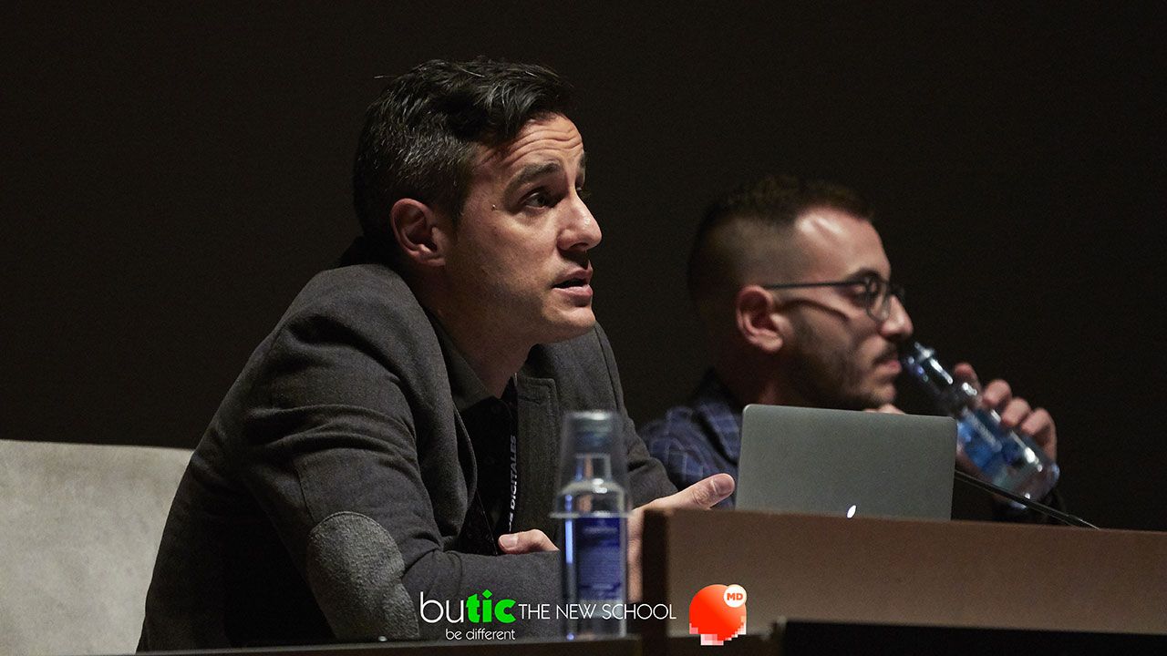 butic-the-new-school-mundos-digitales-2018-2001-destellos-oscuridad-illusorium-studios