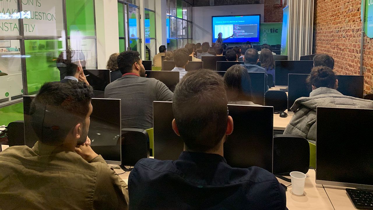 Masterclass "Programación aplicada al BIM. To be or not to be… a BIM programmer" con Carlos Romero Carballo